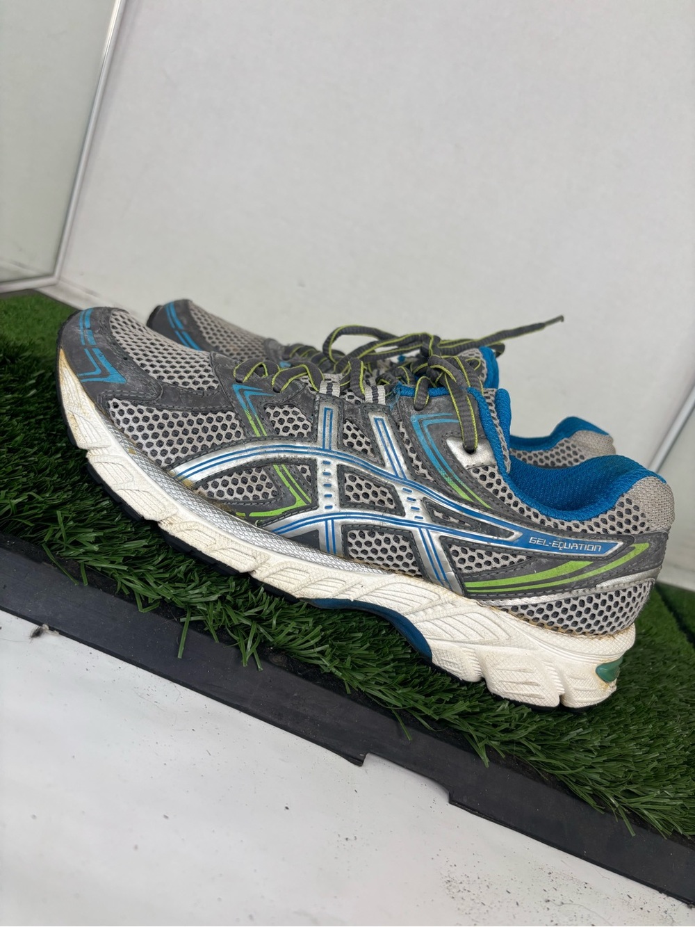 Women's Size 8.5 - ASICS GEL- Equation ASICS Blue Green White
